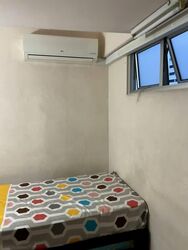 Blk 216 Jurong East Street 21 (Jurong East), HDB Executive #563763351